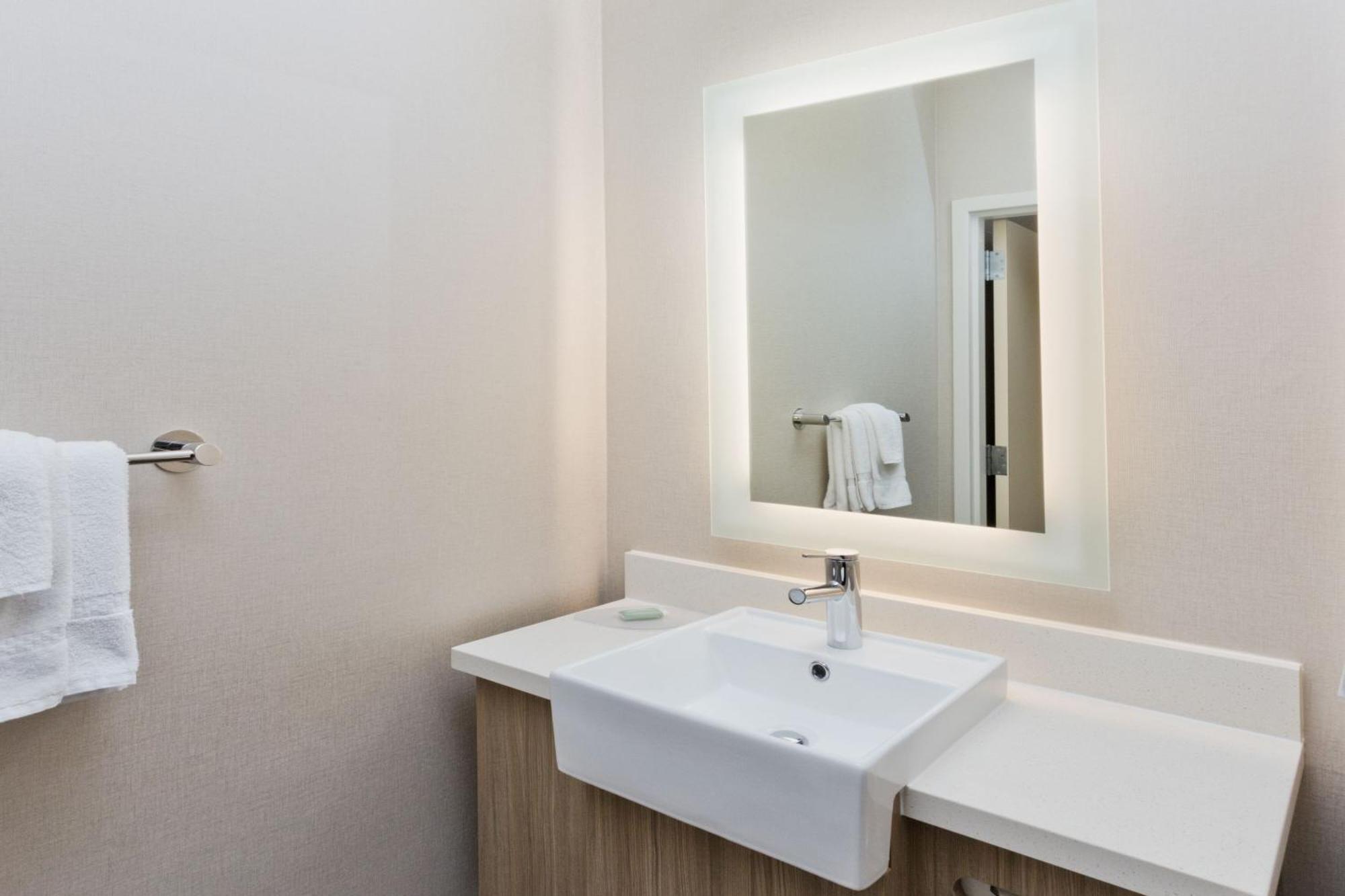 Springhill Suites Birmingham Colonnade Zewnętrze zdjęcie