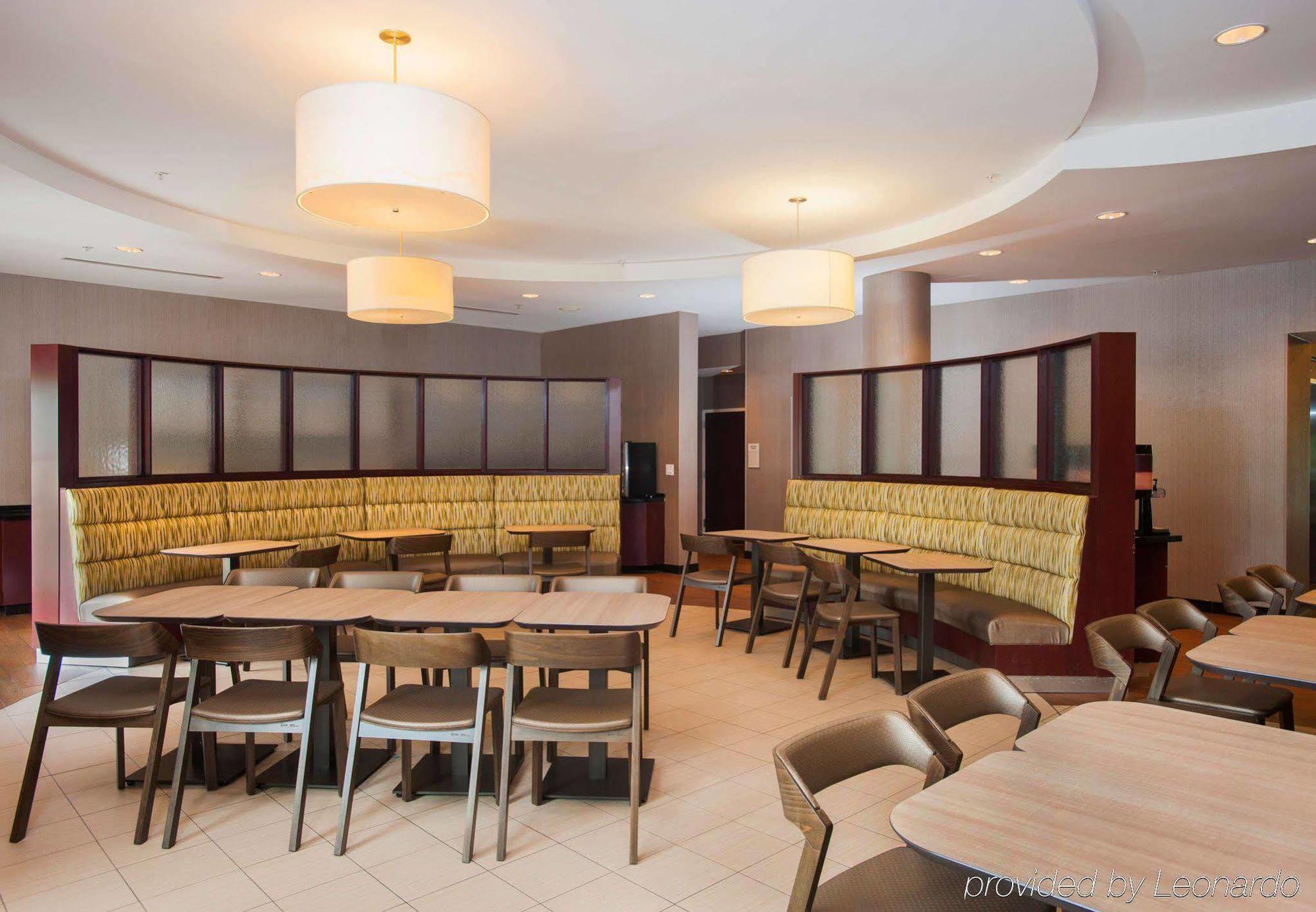Springhill Suites Birmingham Colonnade Zewnętrze zdjęcie